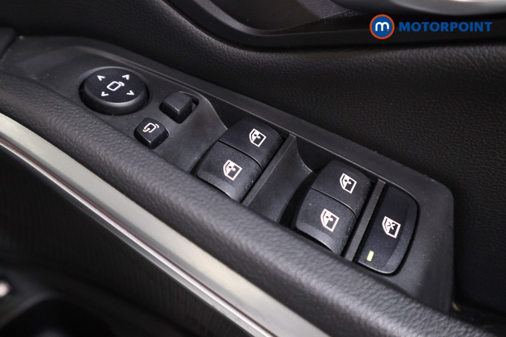 BMW 3 Series M Sport Automatic Petrol Plug-In Hybrid Estate - Stock Number (1539978) - 12th supplementary image