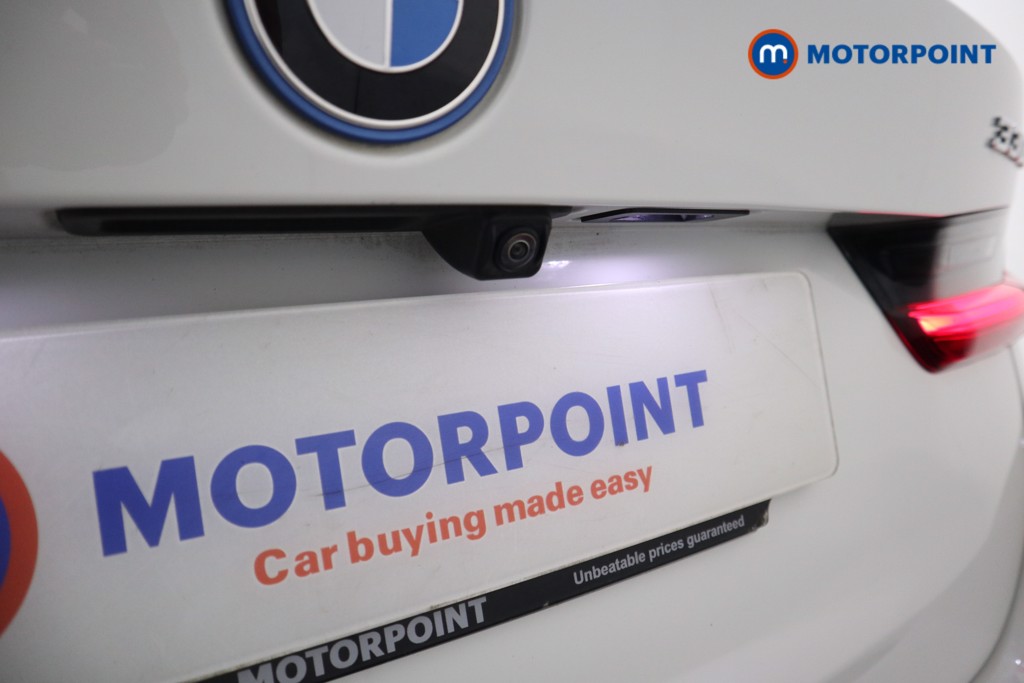BMW 3 Series M Sport Automatic Petrol Plug-In Hybrid Estate - Stock Number (1539978) - 23rd supplementary image