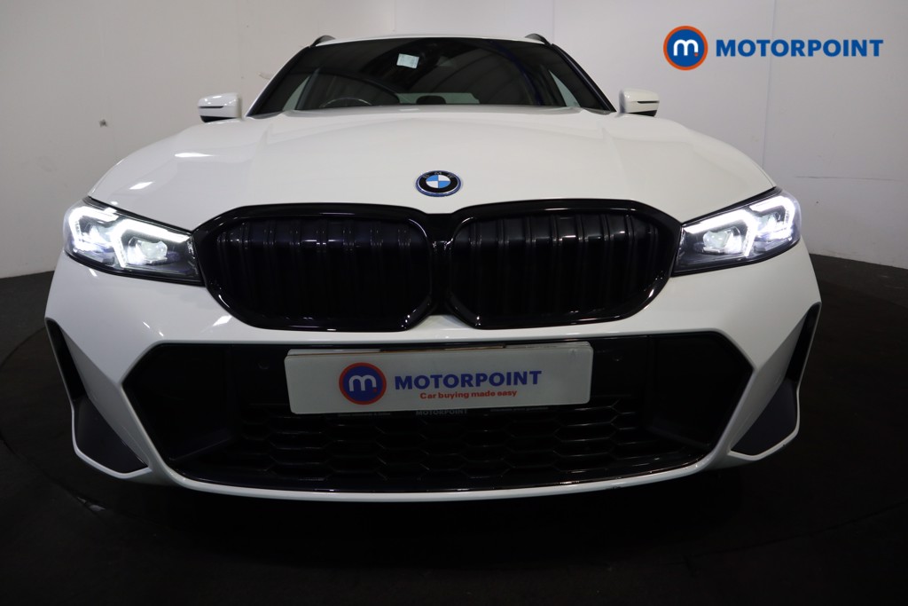 BMW 3 Series M Sport Automatic Petrol Plug-In Hybrid Estate - Stock Number (1539978) - 29th supplementary image