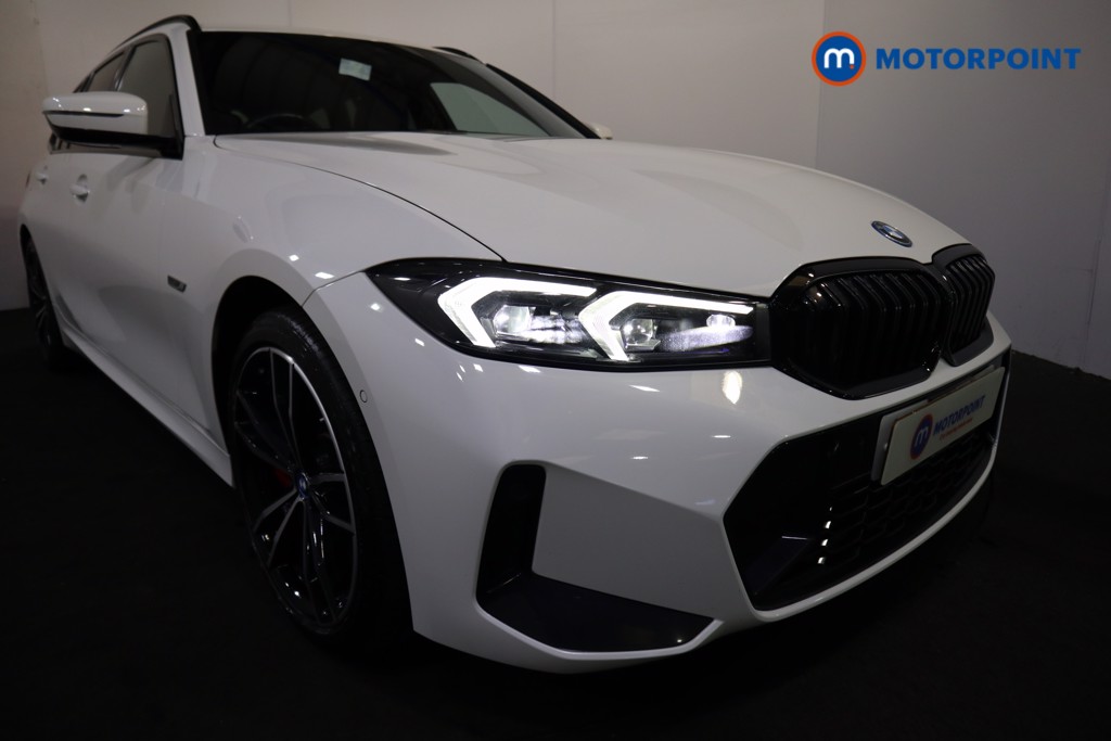 BMW 3 Series M Sport Automatic Petrol Plug-In Hybrid Estate - Stock Number (1539978) - 30th supplementary image