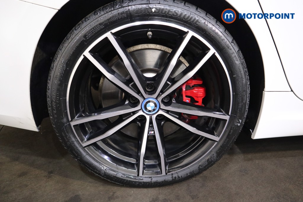 BMW 3 Series M Sport Automatic Petrol Plug-In Hybrid Estate - Stock Number (1539982) - 18th supplementary image