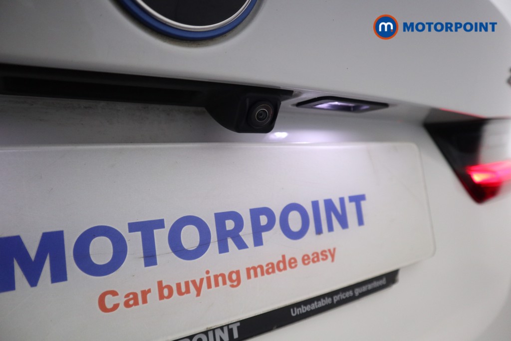 BMW 3 Series M Sport Automatic Petrol Plug-In Hybrid Estate - Stock Number (1539982) - 23rd supplementary image