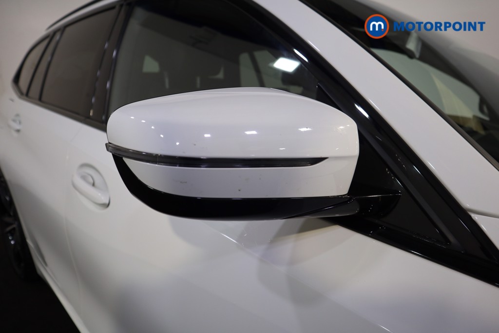 BMW 3 Series M Sport Automatic Petrol Plug-In Hybrid Estate - Stock Number (1539982) - 26th supplementary image