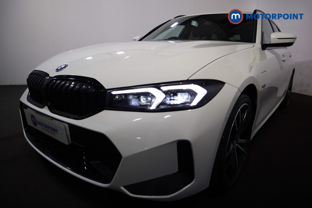 BMW 3 Series M Sport Automatic Petrol Plug-In Hybrid Estate - Stock Number (1539982) - 28th supplementary image