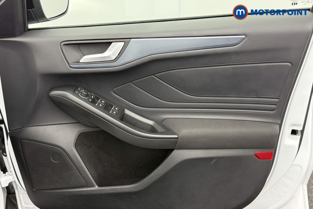 Ford Focus Active Edition Manual Petrol-Electric Hybrid Hatchback - Stock Number (1540157) - 17th supplementary image