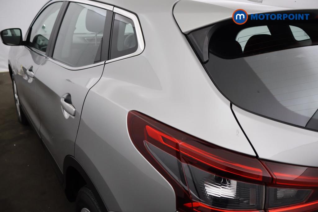 Nissan Qashqai Acenta Premium Manual Petrol SUV - Stock Number (1540651) - 14th supplementary image