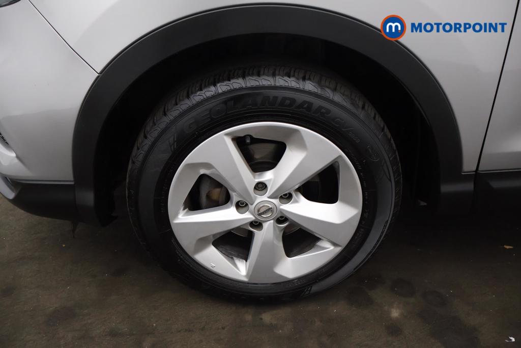 Nissan Qashqai Acenta Premium Manual Petrol SUV - Stock Number (1540651) - 16th supplementary image