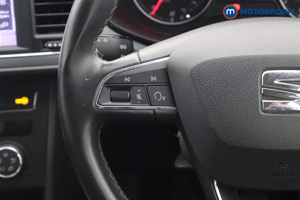 Seat Leon Se Dynamic Manual Petrol Hatchback - Stock Number (1541295) - 4th supplementary image
