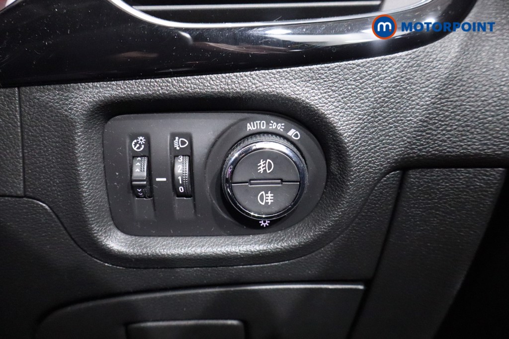 Vauxhall Astra Elite Nav Manual Petrol Hatchback - Stock Number (1541377) - 18th supplementary image