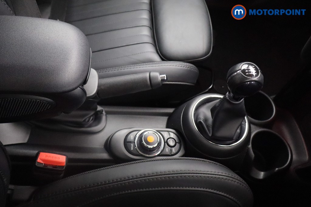 Mini Hatchback Cooper Exclusive Manual Petrol Hatchback - Stock Number (1541586) - 7th supplementary image