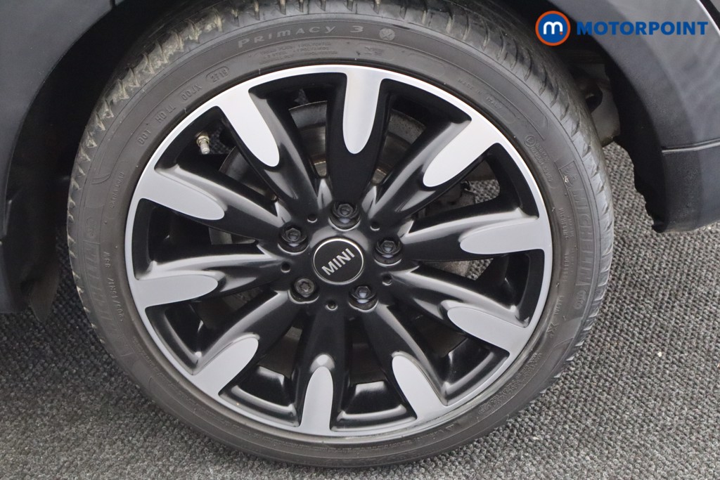 Mini Hatchback Cooper Exclusive Manual Petrol Hatchback - Stock Number (1541586) - 21st supplementary image