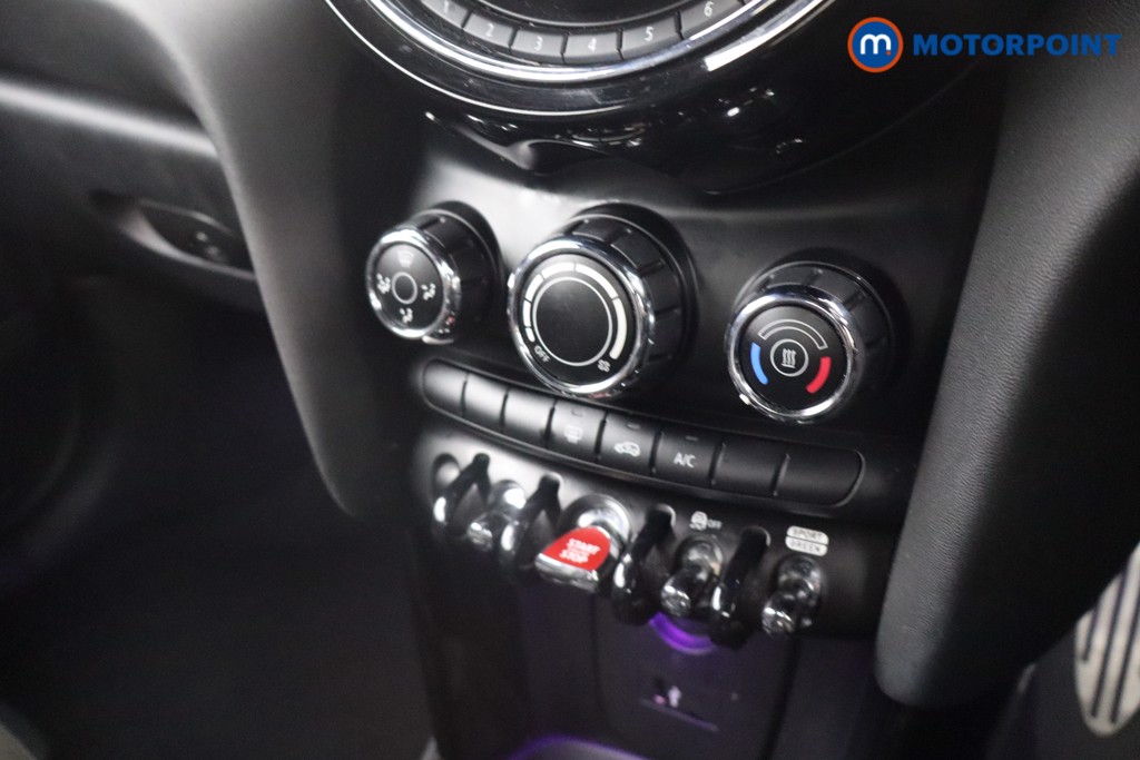 Mini Convertible Cooper S Sport Manual Petrol Convertible - Stock Number (1541607) - 8th supplementary image
