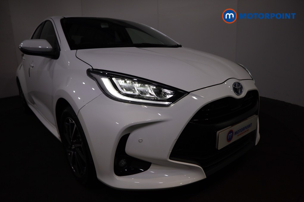 Toyota Yaris Design Automatic Petrol-Electric Hybrid Hatchback - Stock Number (1541631) - 25th supplementary image