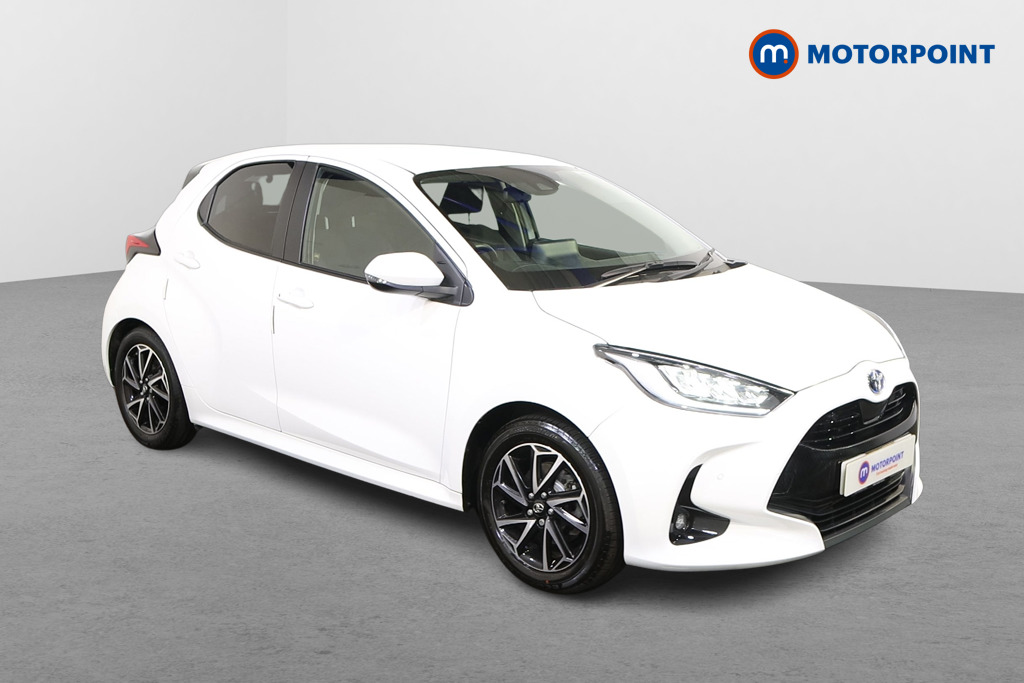Toyota Yaris Design Automatic Petrol-Electric Hybrid Hatchback - Stock Number (1541631) - Drivers side front corner