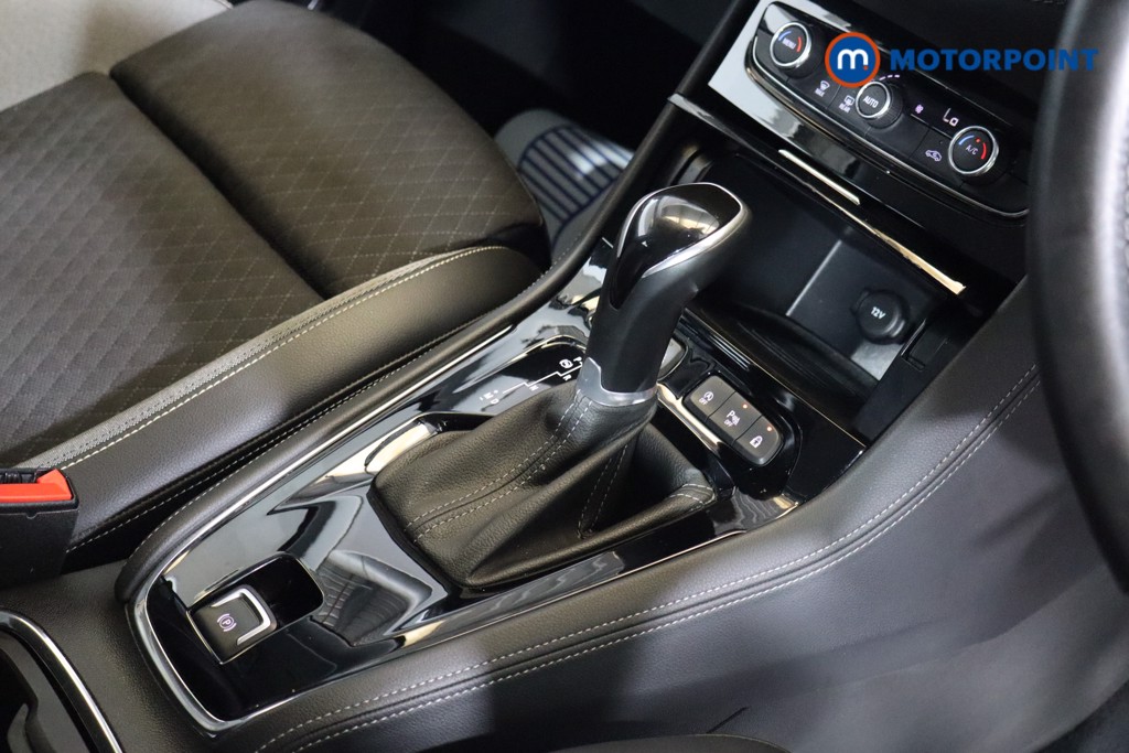 Vauxhall Grandland X Business Edition Nav Automatic Petrol SUV - Stock Number (1541997) - 4th supplementary image