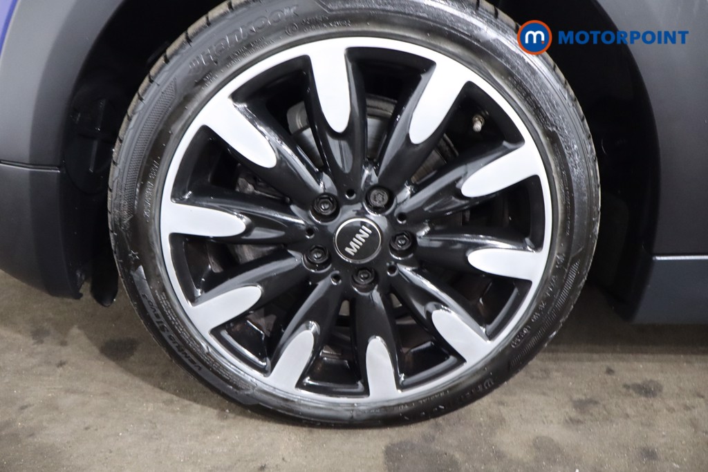 Mini Hatchback Cooper Exclusive Manual Petrol Hatchback - Stock Number (1542328) - 9th supplementary image