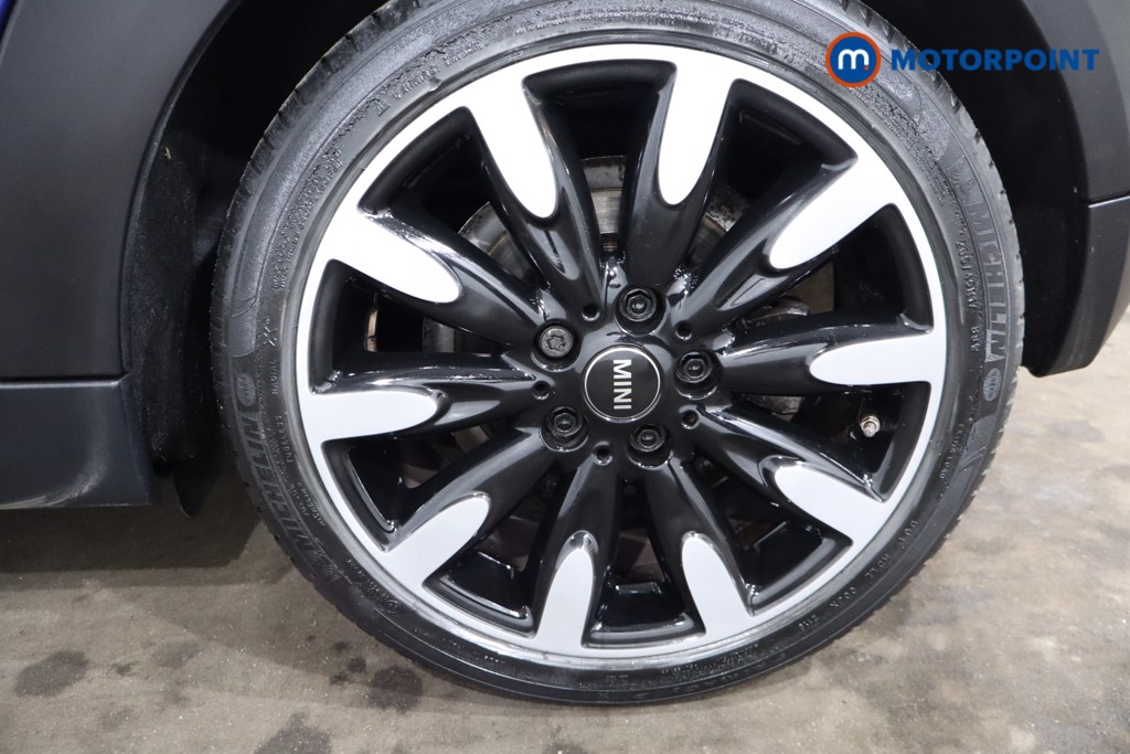 Mini Hatchback Cooper Exclusive Manual Petrol Hatchback - Stock Number (1542328) - 10th supplementary image