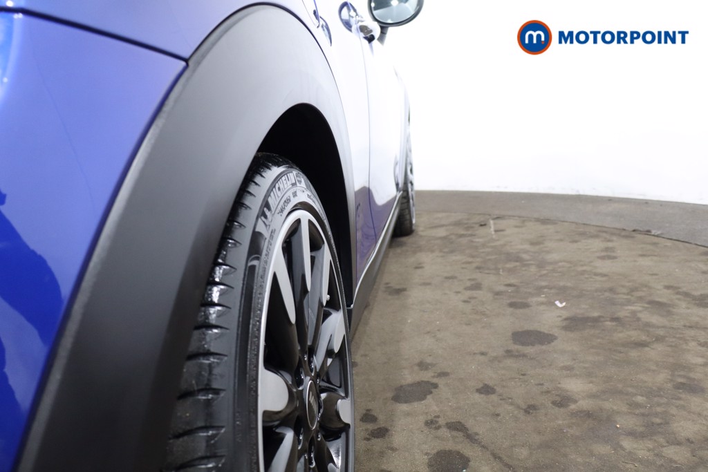 Mini Hatchback Cooper Exclusive Manual Petrol Hatchback - Stock Number (1542328) - 25th supplementary image