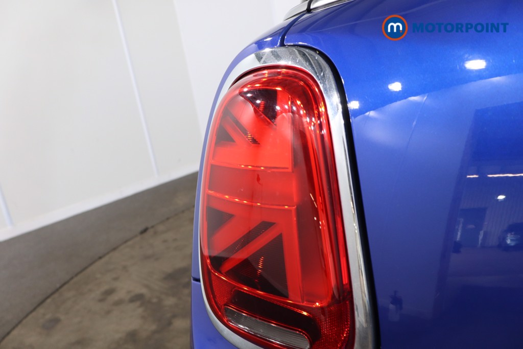 Mini Hatchback Cooper Exclusive Manual Petrol Hatchback - Stock Number (1542328) - 27th supplementary image