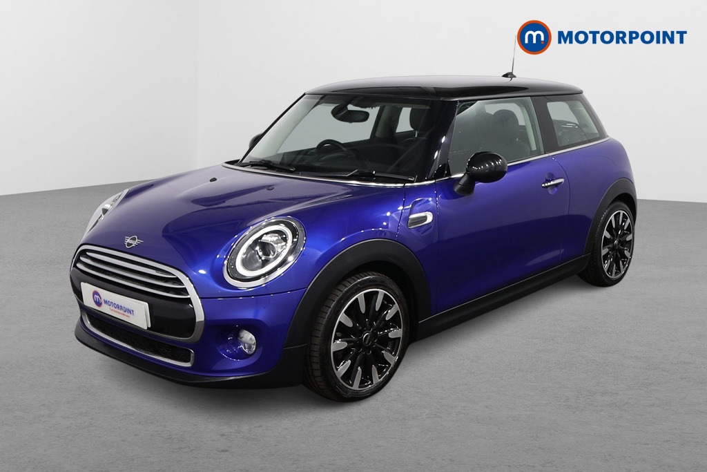 Mini Hatchback Cooper Exclusive Manual Petrol Hatchback - Stock Number (1542328) - Passenger side front corner