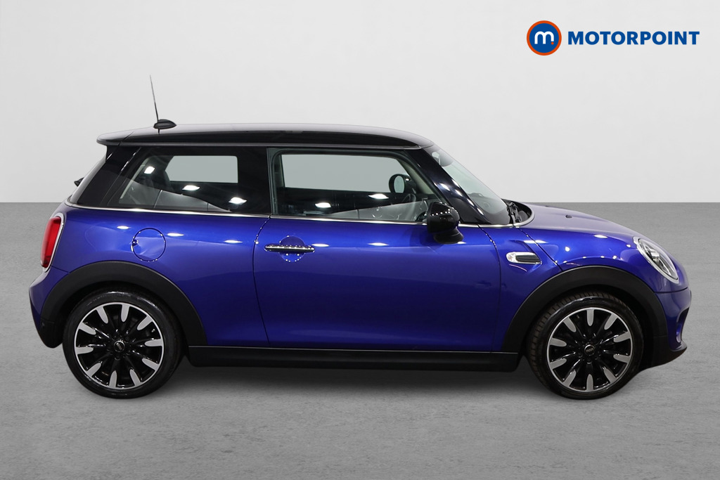 Mini Hatchback Cooper Exclusive Manual Petrol Hatchback - Stock Number (1542328) - Drivers side