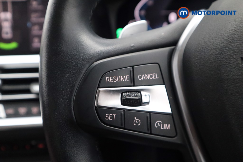 BMW 3 Series Sport Pro Automatic Petrol Plug-In Hybrid Saloon - Stock Number (1542394) - 13th supplementary image