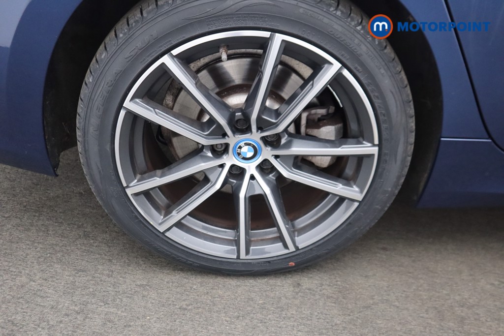 BMW 3 Series Sport Pro Automatic Petrol Plug-In Hybrid Saloon - Stock Number (1542394) - 20th supplementary image