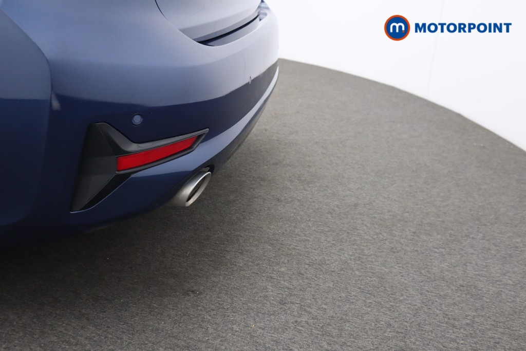 BMW 3 Series Sport Pro Automatic Petrol Plug-In Hybrid Saloon - Stock Number (1542394) - 30th supplementary image
