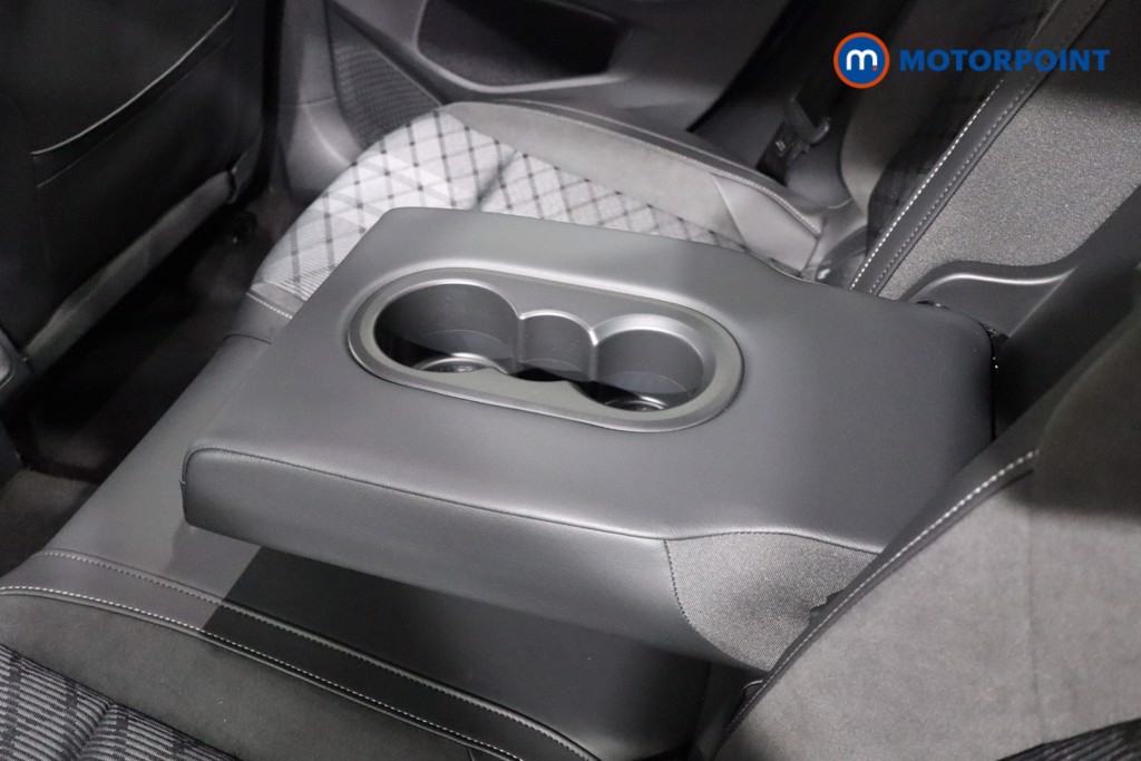 Volkswagen Golf R-Line Automatic Diesel Hatchback - Stock Number (1542397) - 18th supplementary image