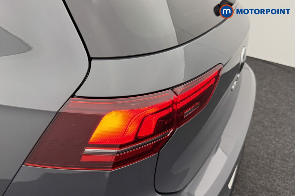 Volkswagen Golf R-Line Automatic Diesel Hatchback - Stock Number (1542401) - 22nd supplementary image