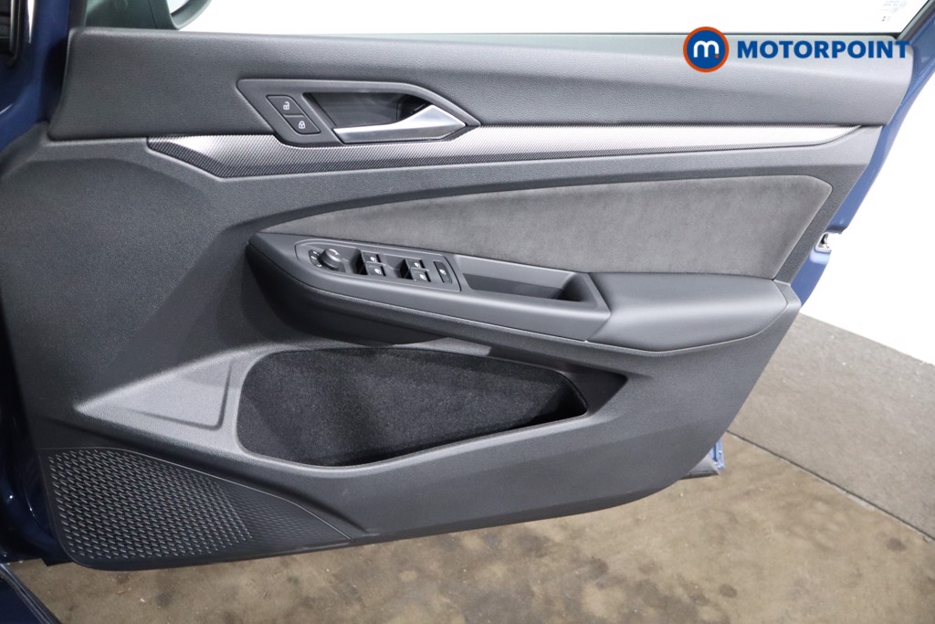Volkswagen Golf R-Line Automatic Diesel Hatchback - Stock Number (1542409) - 21st supplementary image