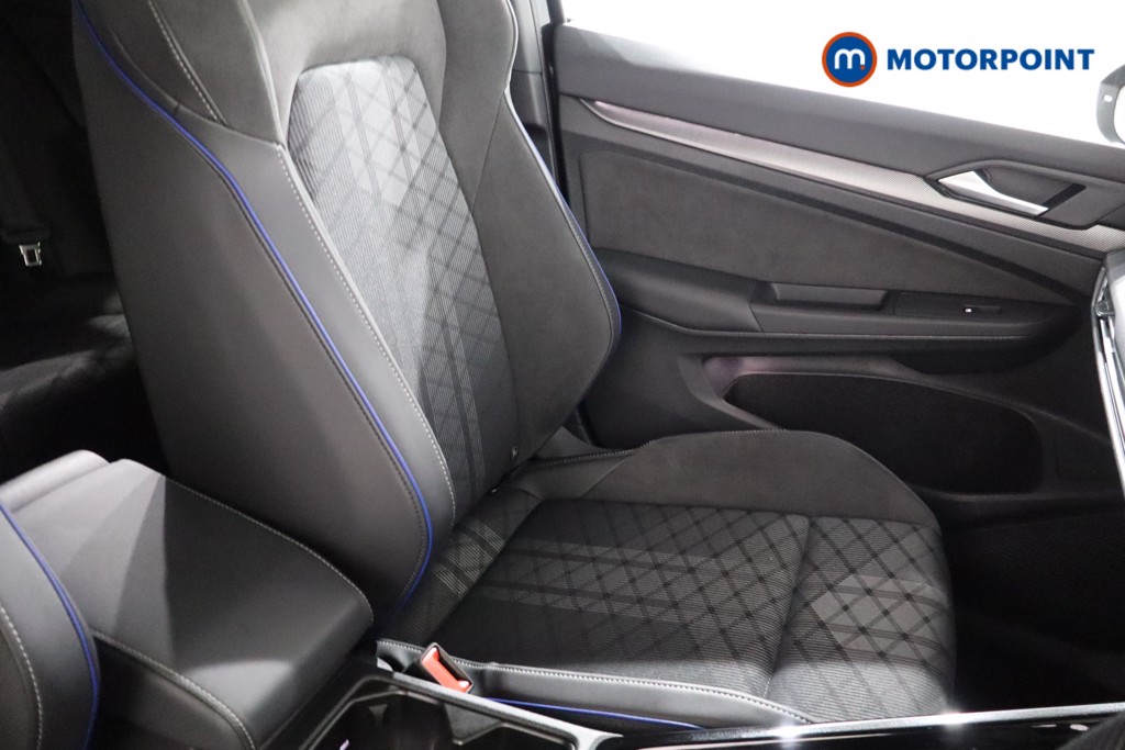 Volkswagen Golf R-Line Automatic Diesel Hatchback - Stock Number (1542413) - 24th supplementary image