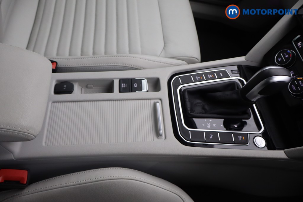 Volkswagen Passat Gte Advance Automatic Petrol Plug-In Hybrid Saloon - Stock Number (1542450) - 7th supplementary image