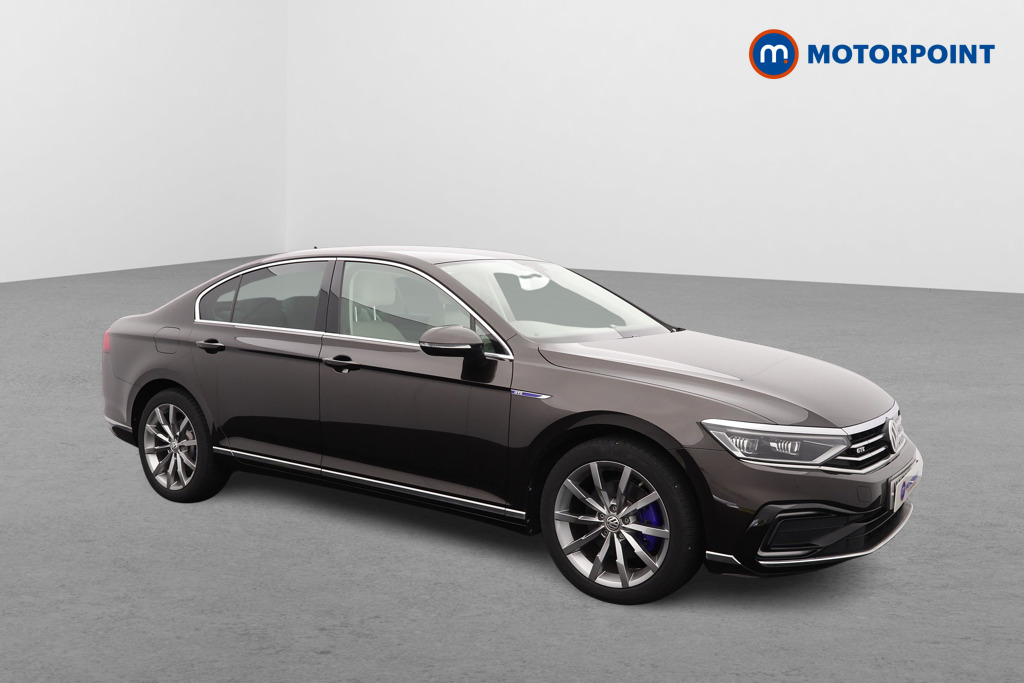 Volkswagen Passat Gte Advance Automatic Petrol Plug-In Hybrid Saloon - Stock Number (1542450) - Drivers side front corner