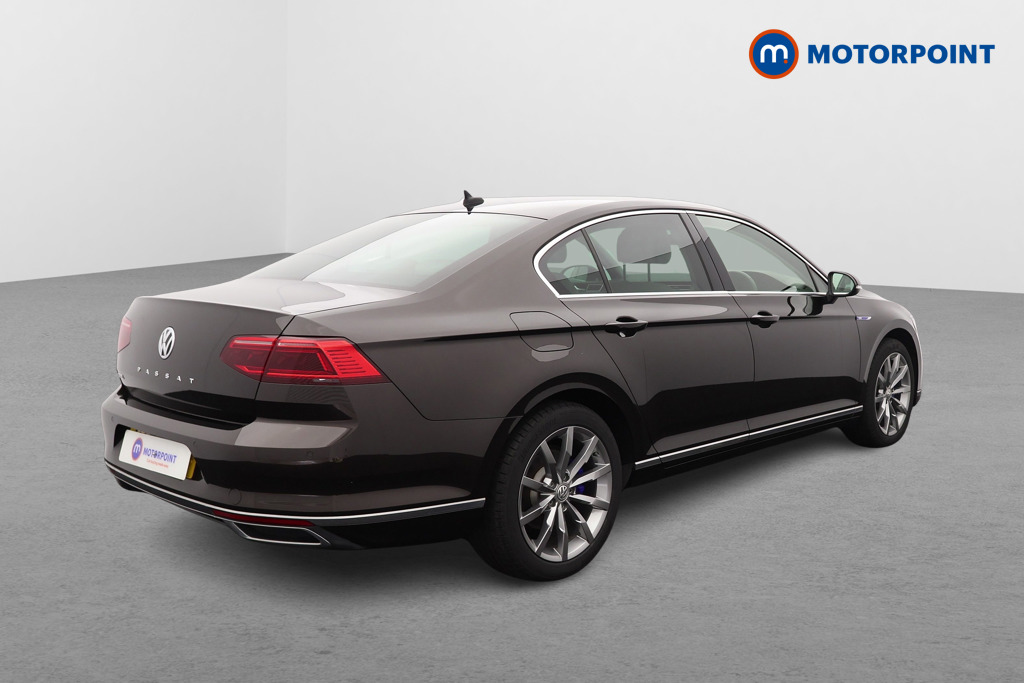 Volkswagen Passat Gte Advance Automatic Petrol Plug-In Hybrid Saloon - Stock Number (1542450) - Drivers side rear corner
