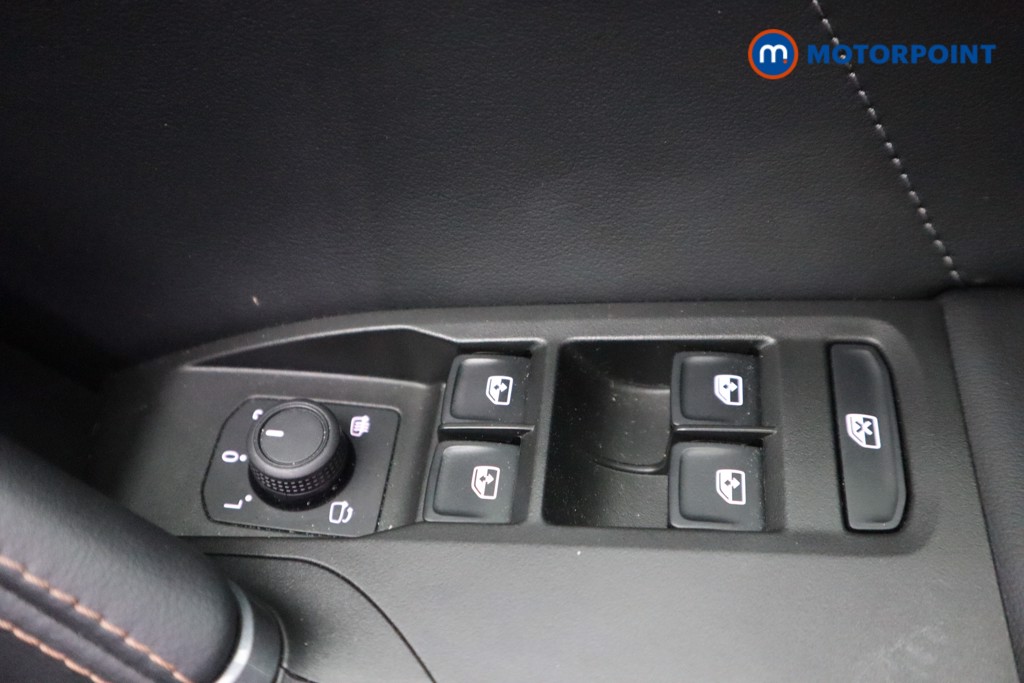 Cupra Formentor V1 Automatic Petrol Plug-In Hybrid SUV - Stock Number (1542460) - 18th supplementary image