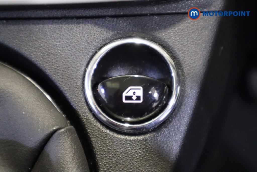 Fiat 500 Lounge Manual Petrol Hatchback - Stock Number (1542582) - 19th supplementary image