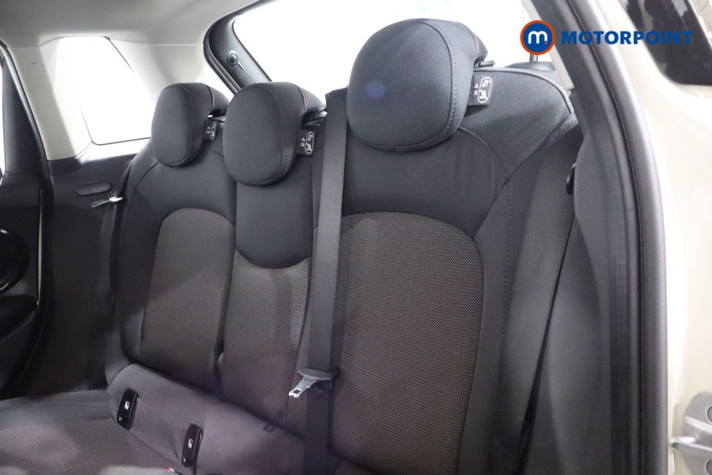 Mini Hatchback Cooper Classic Manual Petrol Hatchback - Stock Number (1542611) - 5th supplementary image