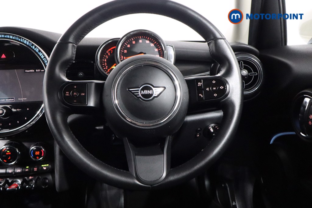 Mini Hatchback Cooper Classic Manual Petrol Hatchback - Stock Number (1542611) - 6th supplementary image