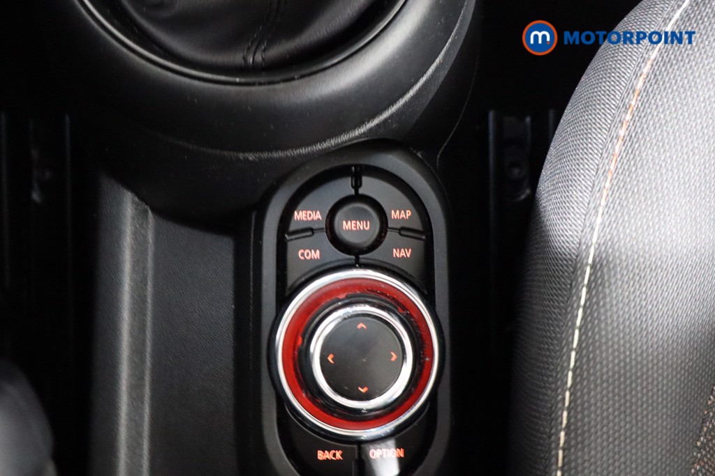 Mini Hatchback Cooper Classic Manual Petrol Hatchback - Stock Number (1542611) - 19th supplementary image