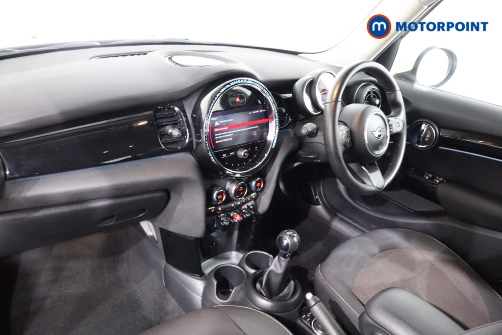 Mini Hatchback Cooper Classic Manual Petrol Hatchback - Stock Number (1542611) - 1st supplementary image