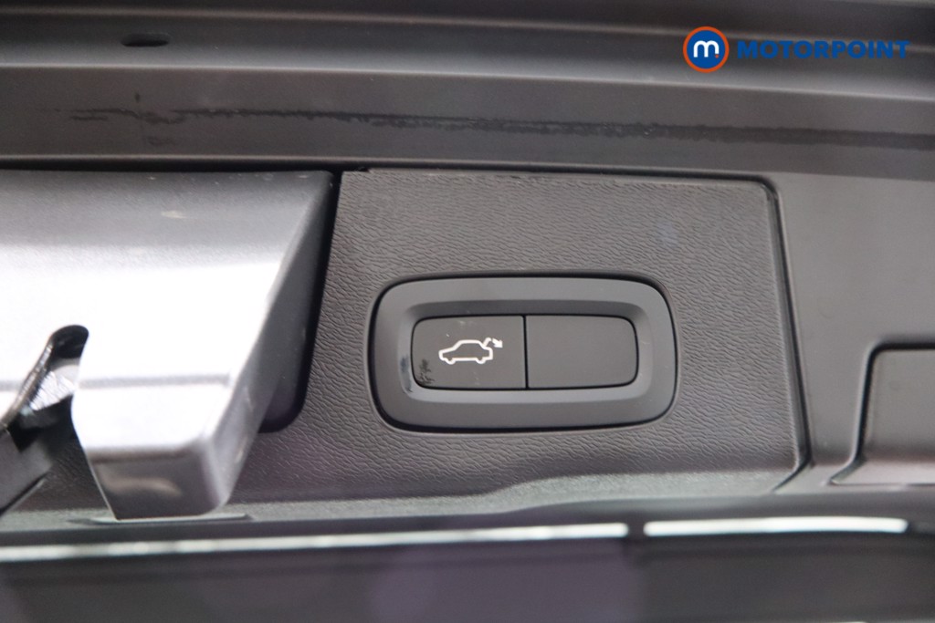 Volvo Xc60 Core Automatic Petrol SUV - Stock Number (1542734) - 27th supplementary image