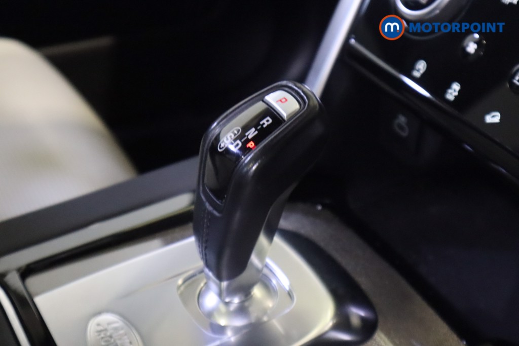 Land Rover Discovery Sport Black Automatic Petrol SUV - Stock Number (1542985) - 5th supplementary image