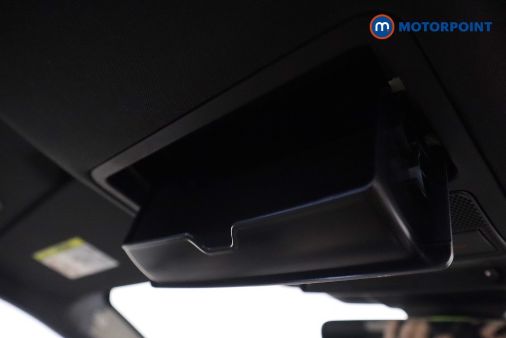 Land Rover Discovery Sport Black Automatic Petrol SUV - Stock Number (1542985) - 20th supplementary image