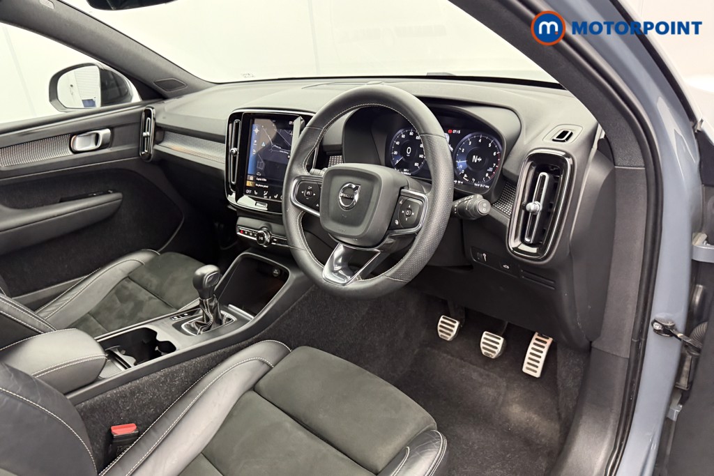 Volvo Xc40 R Design Manual Petrol SUV - Stock Number (1543142) - 4th supplementary image