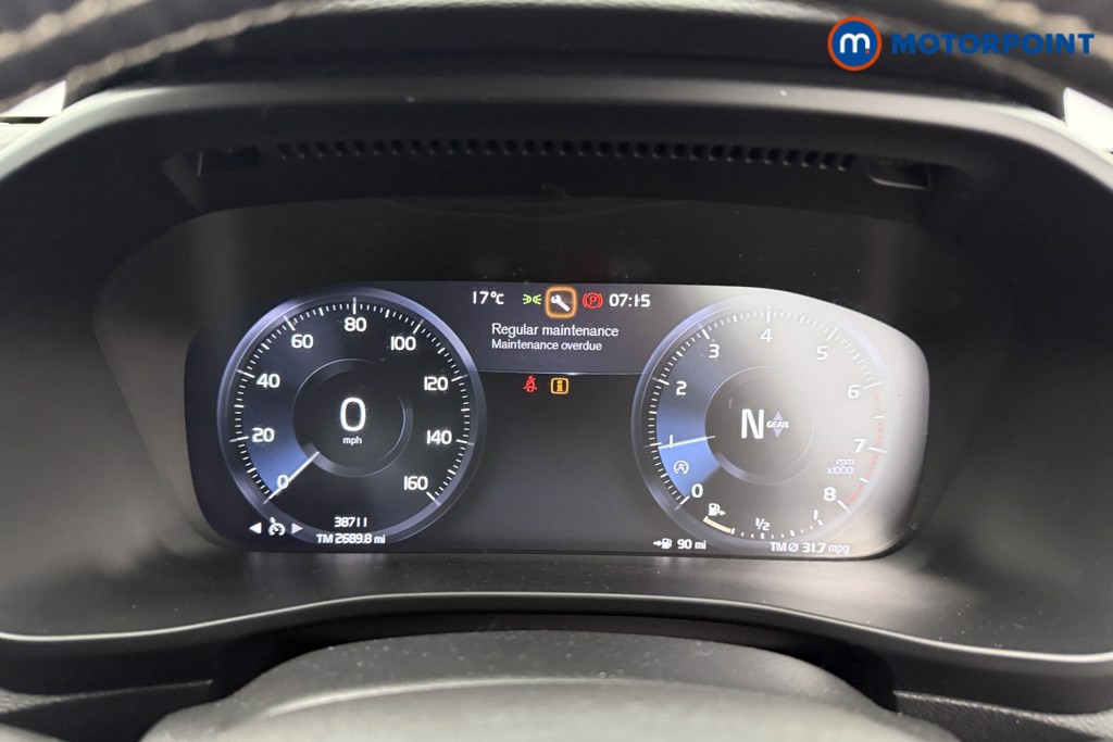 Volvo Xc40 R Design Manual Petrol SUV - Stock Number (1543142) - 5th supplementary image