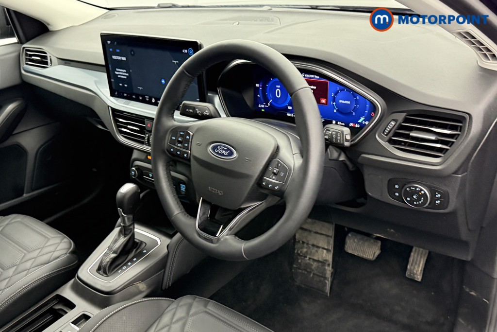 Ford Focus Active X Automatic Petrol-Electric Hybrid Estate - Stock Number (1543213) - 4th supplementary image
