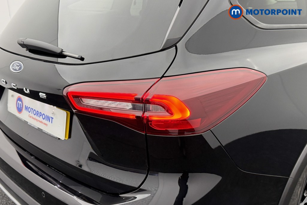 Ford Focus Active X Automatic Petrol-Electric Hybrid Estate - Stock Number (1543213) - 26th supplementary image