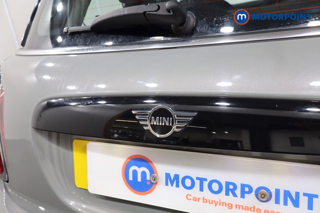 Mini Hatchback Cooper Classic Manual Petrol Hatchback - Stock Number (1543276) - 27th supplementary image