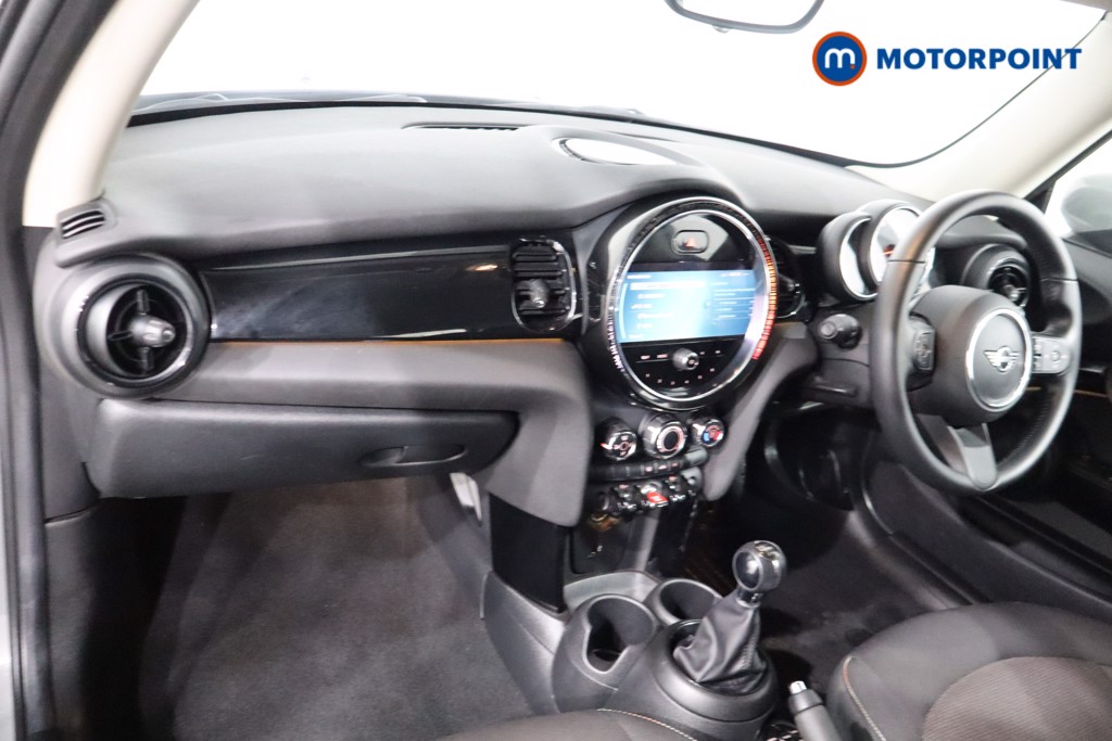 Mini Hatchback Cooper Classic Manual Petrol Hatchback - Stock Number (1543276) - 1st supplementary image